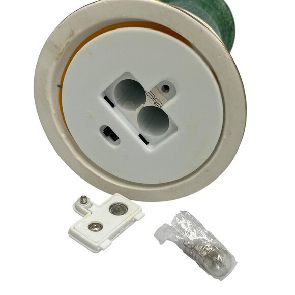 Thomas Kinkade Rock of Salvation Light Up Porcelain Lighthouse 2004 - Picture 16 of 16